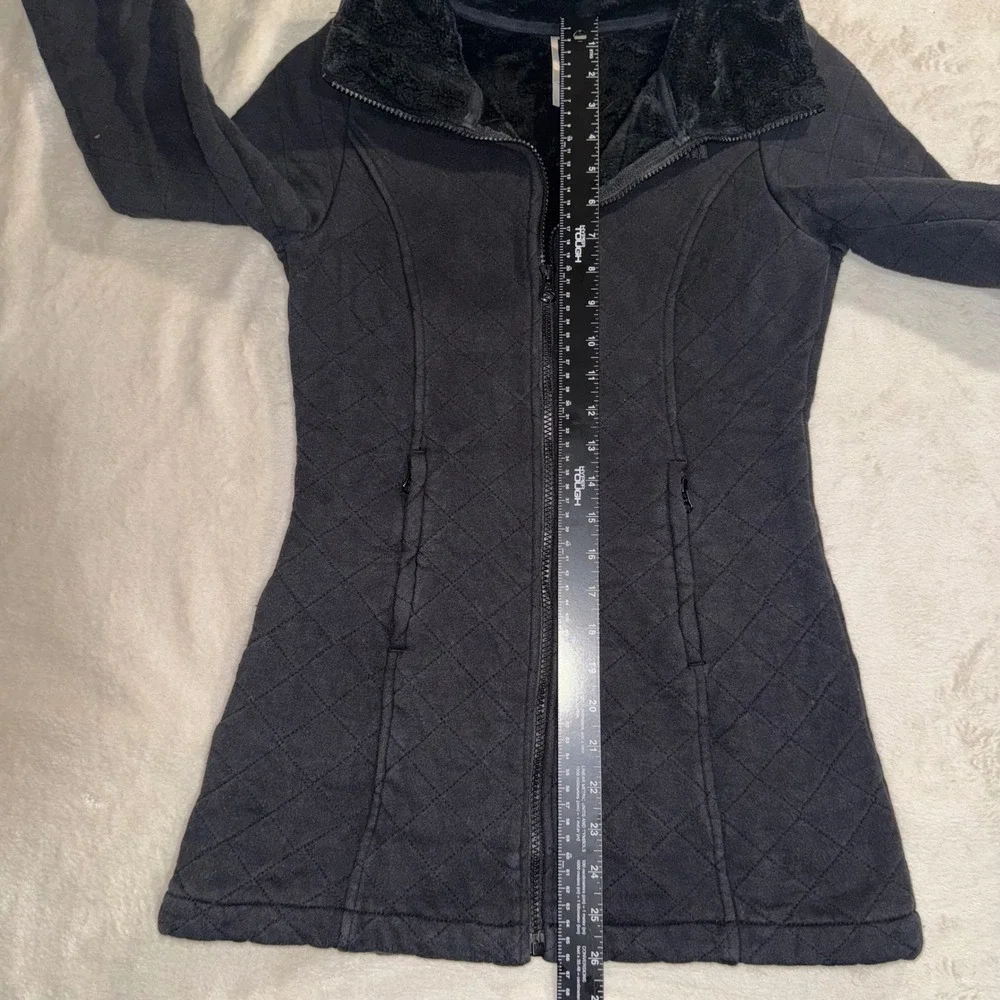 The North Face Womens XS Black Quilted Full Zip Fleece Lined Jacket High Collar